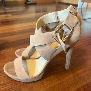 Michael kors nude suede heels